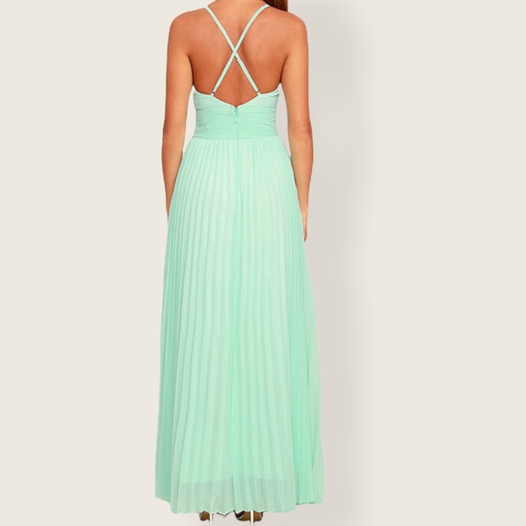 Lulu's Mint Dress - Picture 3 of 12